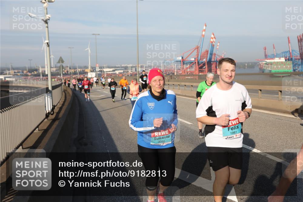 03.10.2025 - Köhlbrandbrückenlauf Yannick Fuchs http://msf.ph/oto/9182813 03.10.2025 09:01:24 Position 2 3080, 1981 meine-sportfotos.de