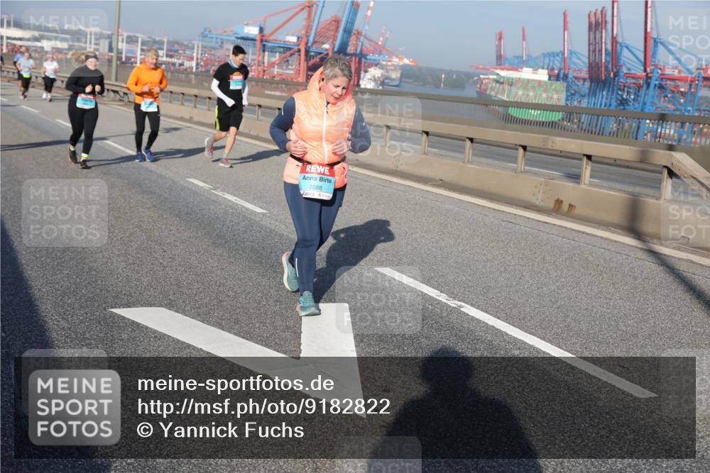03.10.2025 - Köhlbrandbrückenlauf Yannick Fuchs http://msf.ph/oto/9182822 03.10.2025 09:01:27 Position 2 2688 meine-sportfotos.de