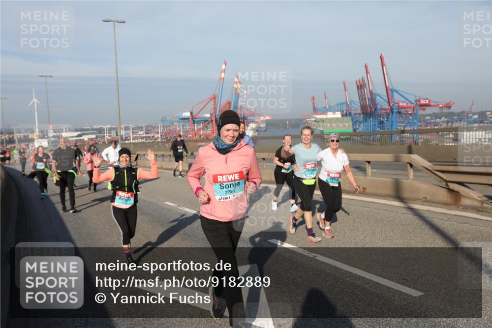 03.10.2025 - Köhlbrandbrückenlauf Yannick Fuchs http://msf.ph/oto/9182889 03.10.2025 09:01:40 Position 2 2233 meine-sportfotos.de