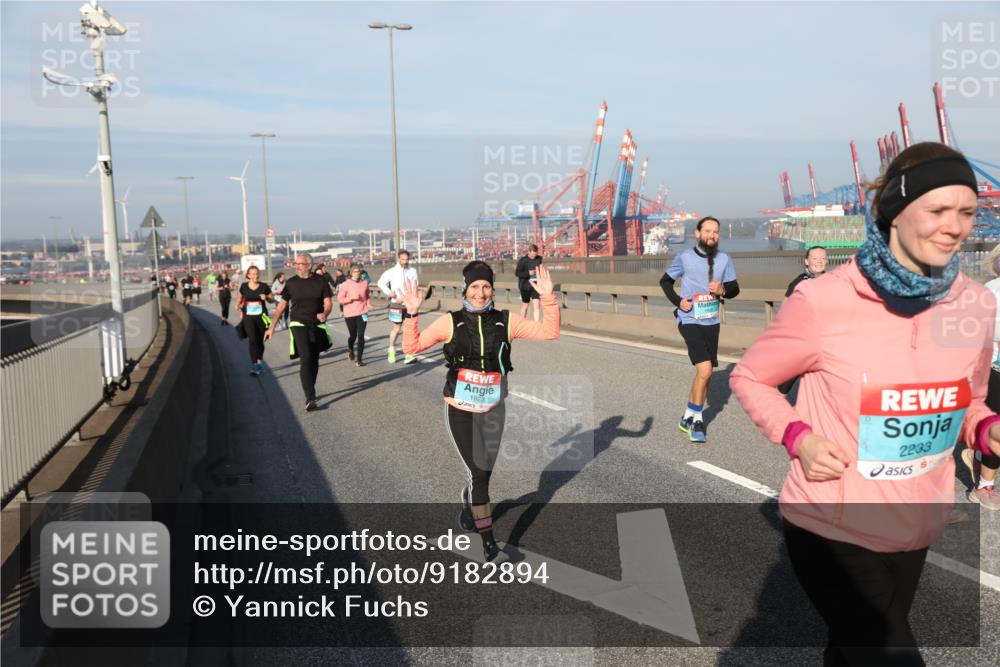 03.10.2025 - Köhlbrandbrückenlauf Yannick Fuchs http://msf.ph/oto/9182894 03.10.2025 09:01:41 Position 2 1923, 2233 meine-sportfotos.de
