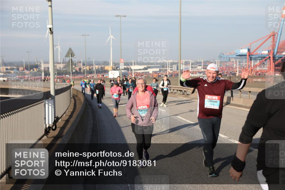 03.10.2025 - Köhlbrandbrückenlauf Yannick Fuchs http://msf.ph/oto/9183081 03.10.2025 09:02:12 Position 2 3589, 2418 meine-sportfotos.de