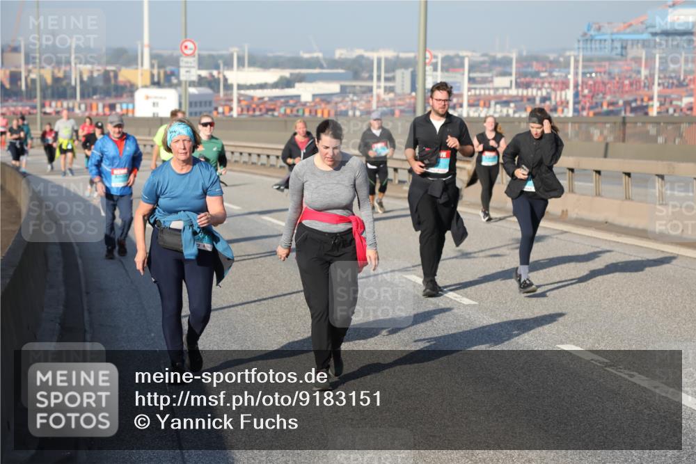 03.10.2025 - Köhlbrandbrückenlauf Yannick Fuchs http://msf.ph/oto/9183151 03.10.2025 09:02:27 Position 2  meine-sportfotos.de