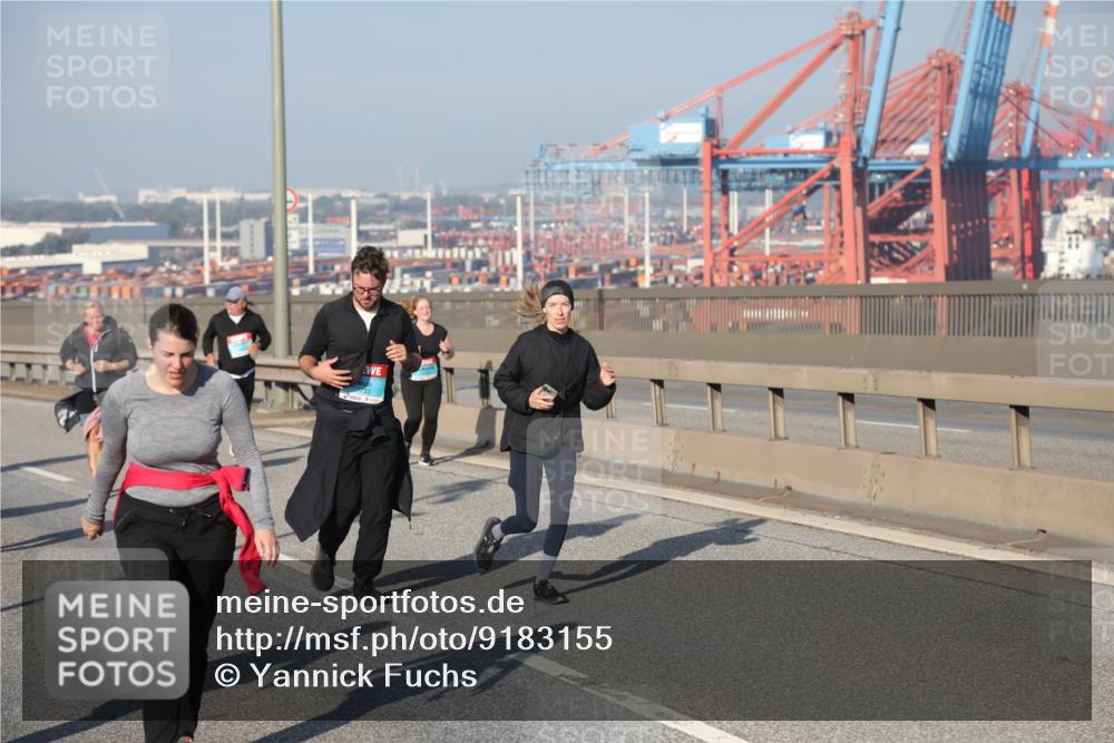 03.10.2025 - Köhlbrandbrückenlauf Yannick Fuchs http://msf.ph/oto/9183155 03.10.2025 09:02:28 Position 2  meine-sportfotos.de