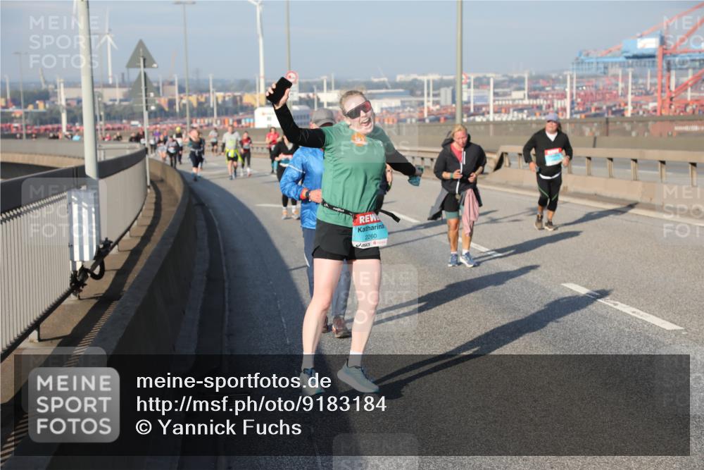 03.10.2025 - Köhlbrandbrückenlauf Yannick Fuchs http://msf.ph/oto/9183184 03.10.2025 09:02:33 Position 2 2260 meine-sportfotos.de