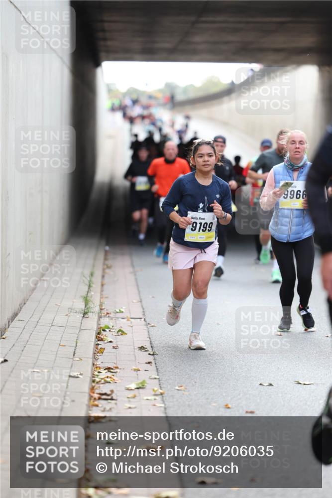 05.10.2025 - 20. swb-Marathon Bremen Michael Strokosch http://msf.ph/oto/9206035 05.10.2025 10:45:50 Laufen 9199, 01812, 9966 meine-sportfotos.de