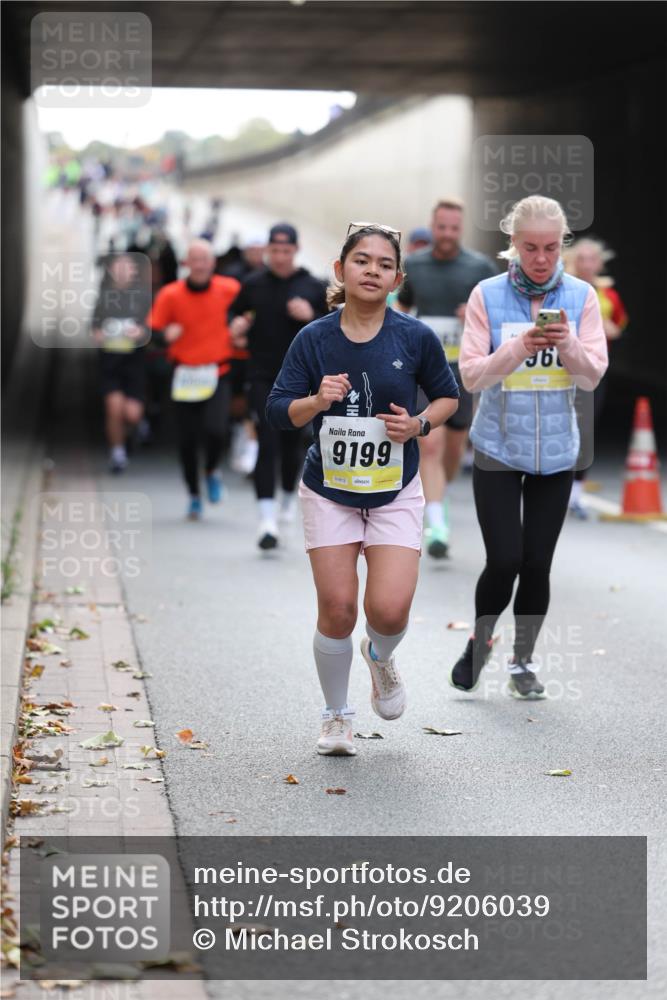 05.10.2025 - 20. swb-Marathon Bremen Michael Strokosch http://msf.ph/oto/9206039 05.10.2025 10:45:51 Laufen 9199, 01812, 36 meine-sportfotos.de