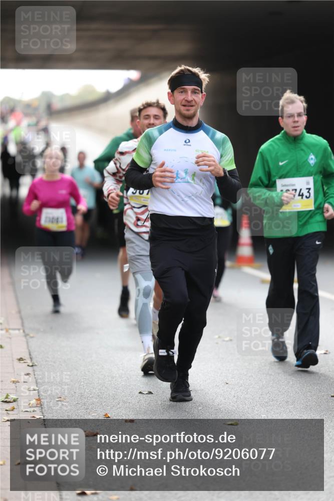 05.10.2025 - 20. swb-Marathon Bremen Michael Strokosch http://msf.ph/oto/9206077 05.10.2025 10:46:09 Laufen 743 meine-sportfotos.de