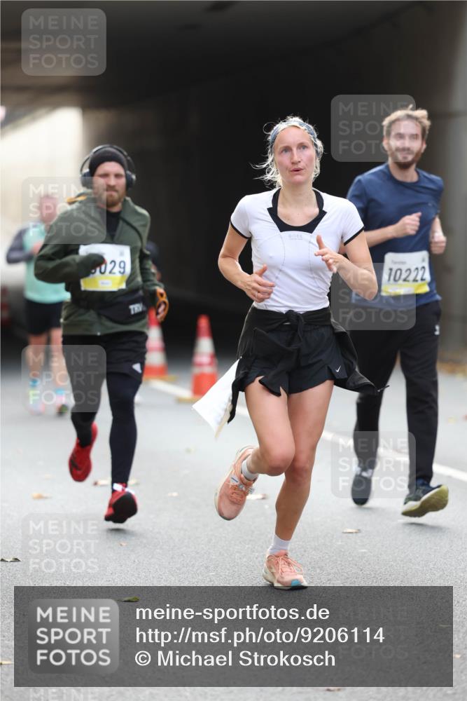 05.10.2025 - 20. swb-Marathon Bremen Michael Strokosch http://msf.ph/oto/9206114 05.10.2025 10:46:26 Laufen 029, 10222 meine-sportfotos.de