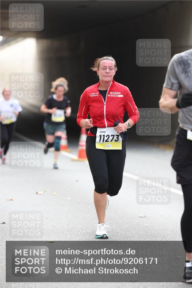 05.10.2025 - 20. swb-Marathon Bremen Michael Strokosch http://msf.ph/oto/9206171 05.10.2025 10:46:47 Laufen 11273 meine-sportfotos.de