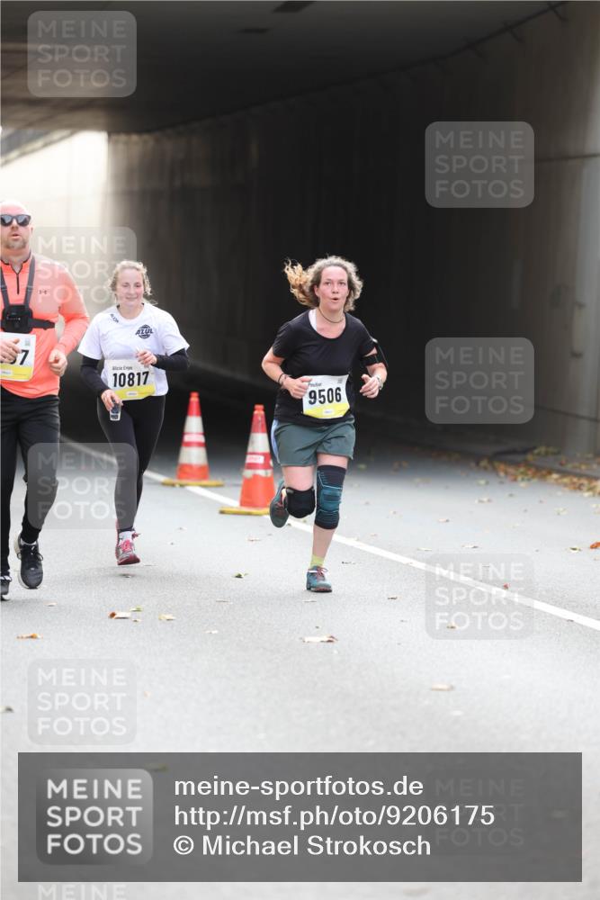 05.10.2025 - 20. swb-Marathon Bremen Michael Strokosch http://msf.ph/oto/9206175 05.10.2025 10:46:49 Laufen 10817, 9506 meine-sportfotos.de