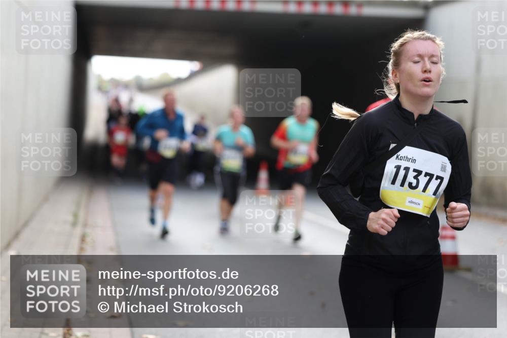 05.10.2025 - 20. swb-Marathon Bremen Michael Strokosch http://msf.ph/oto/9206268 05.10.2025 10:47:38 Laufen 11377 meine-sportfotos.de