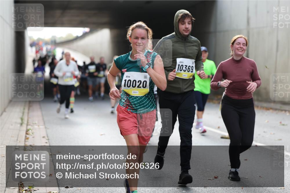 05.10.2025 - 20. swb-Marathon Bremen Michael Strokosch http://msf.ph/oto/9206326 05.10.2025 10:48:04 Laufen 10020, 10369 meine-sportfotos.de
