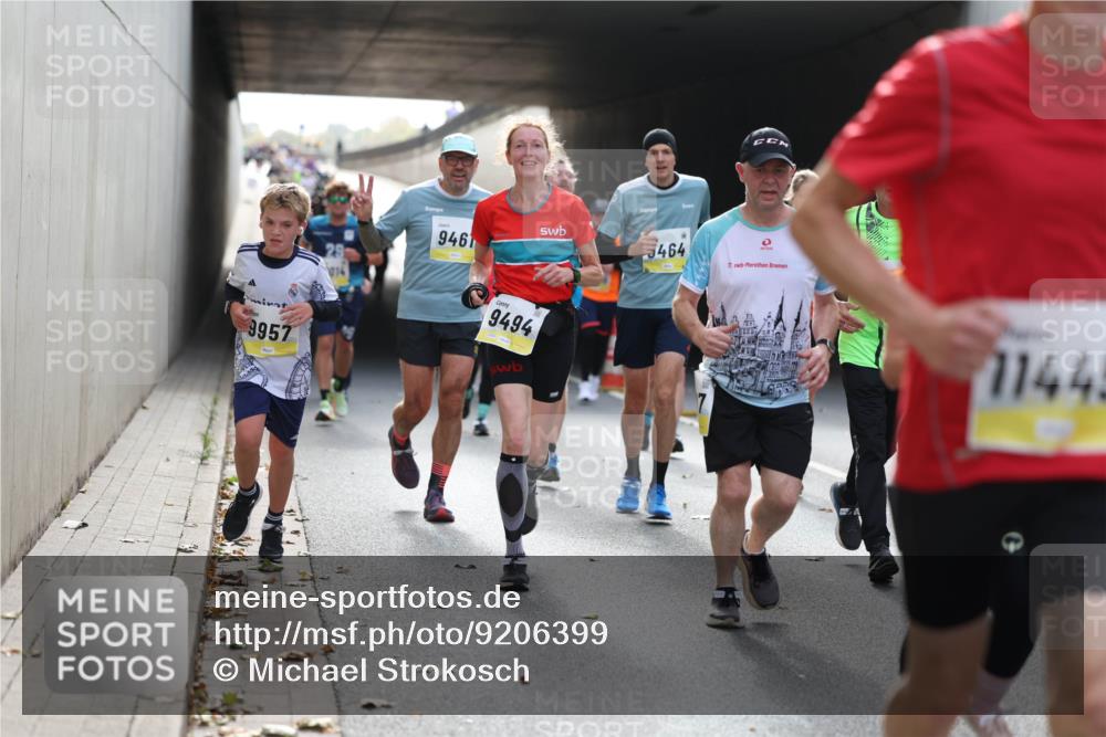 05.10.2025 - 20. swb-Marathon Bremen Michael Strokosch http://msf.ph/oto/9206399 05.10.2025 10:48:36 Laufen 9461, 464, 17, 9957, 9494, 11445 meine-sportfotos.de
