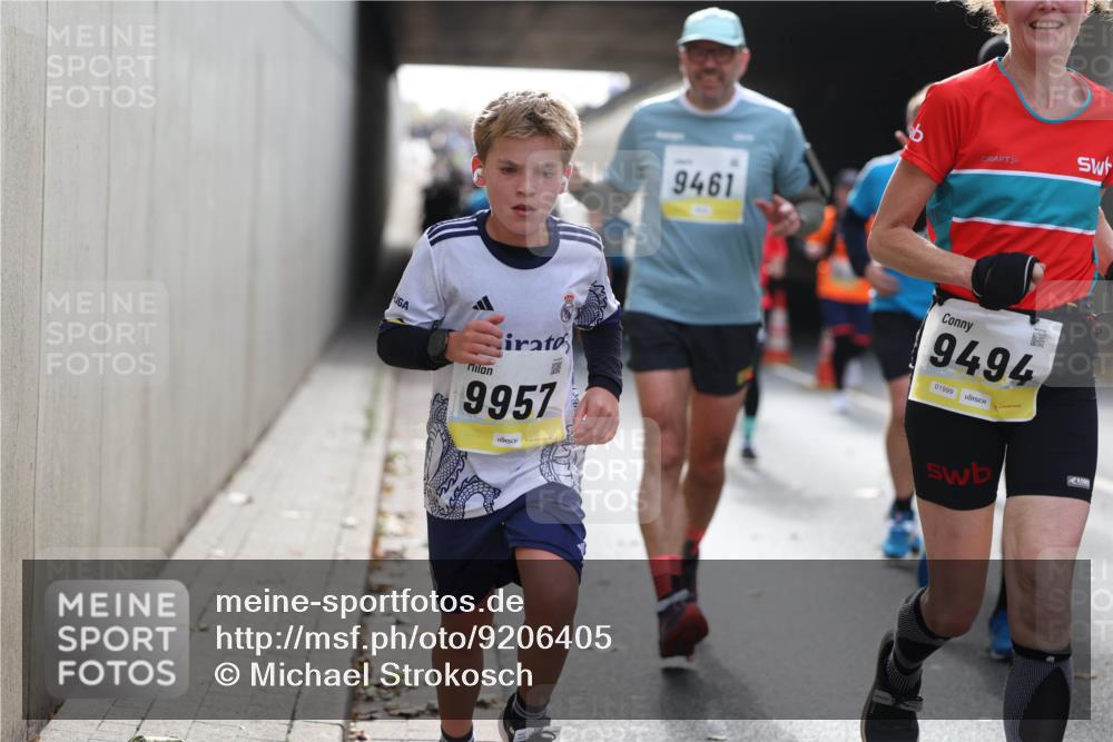 05.10.2025 - 20. swb-Marathon Bremen Michael Strokosch http://msf.ph/oto/9206405 05.10.2025 10:48:37 Laufen 9957, 9461, 9494, 01999 meine-sportfotos.de