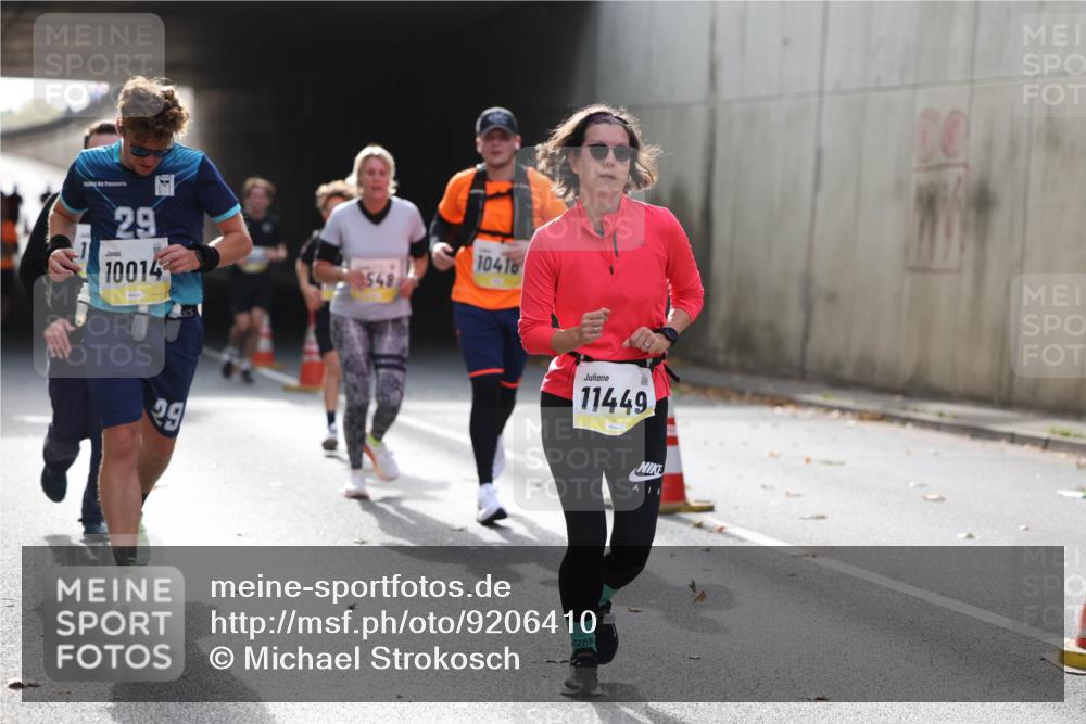 05.10.2025 - 20. swb-Marathon Bremen Michael Strokosch http://msf.ph/oto/9206410 05.10.2025 10:48:40 Laufen 29, 10014, 29, 10416, 548, 11449 meine-sportfotos.de