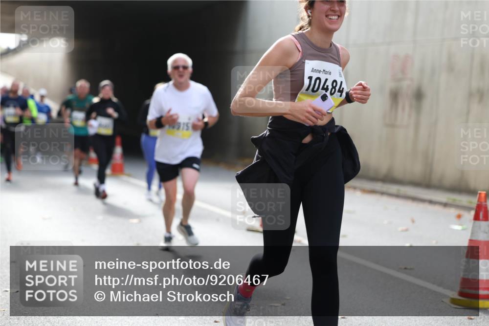 05.10.2025 - 20. swb-Marathon Bremen Michael Strokosch http://msf.ph/oto/9206467 05.10.2025 10:49:06 Laufen 14915, 10484 meine-sportfotos.de