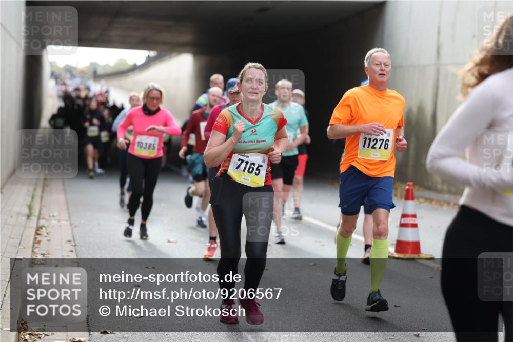 05.10.2025 - 20. swb-Marathon Bremen Michael Strokosch http://msf.ph/oto/9206567 05.10.2025 10:49:56 Laufen 10385, 0, 7165, 11276 meine-sportfotos.de