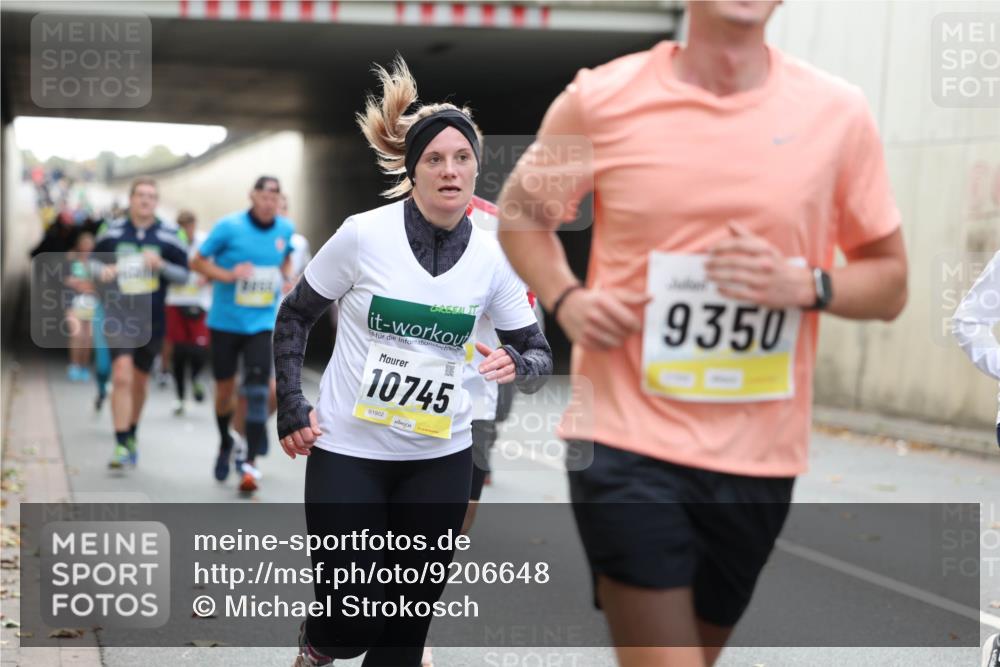 05.10.2025 - 20. swb-Marathon Bremen Michael Strokosch http://msf.ph/oto/9206648 05.10.2025 10:50:28 Laufen 10745, 01902, 9350 meine-sportfotos.de