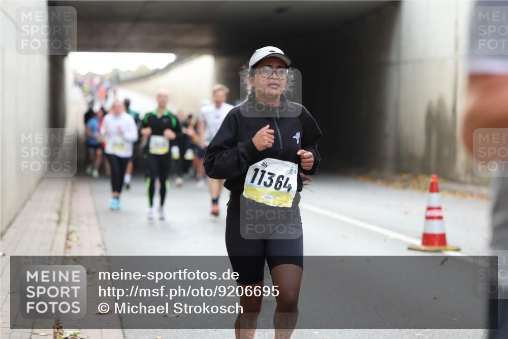 05.10.2025 - 20. swb-Marathon Bremen Michael Strokosch http://msf.ph/oto/9206695 05.10.2025 10:50:46 Laufen 11364 meine-sportfotos.de