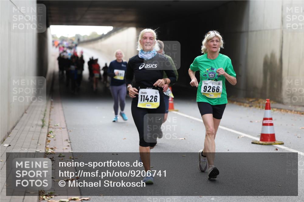 05.10.2025 - 20. swb-Marathon Bremen Michael Strokosch http://msf.ph/oto/9206741 05.10.2025 10:51:08 Laufen 11426, 9266 meine-sportfotos.de