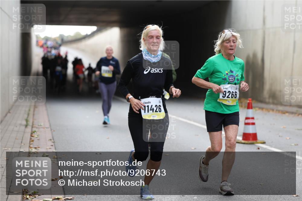 05.10.2025 - 20. swb-Marathon Bremen Michael Strokosch http://msf.ph/oto/9206743 05.10.2025 10:51:08 Laufen 11426, 9266 meine-sportfotos.de