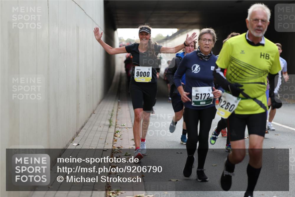 05.10.2025 - 20. swb-Marathon Bremen Michael Strokosch http://msf.ph/oto/9206790 05.10.2025 10:51:29 Laufen 9000, 5172, 260 meine-sportfotos.de