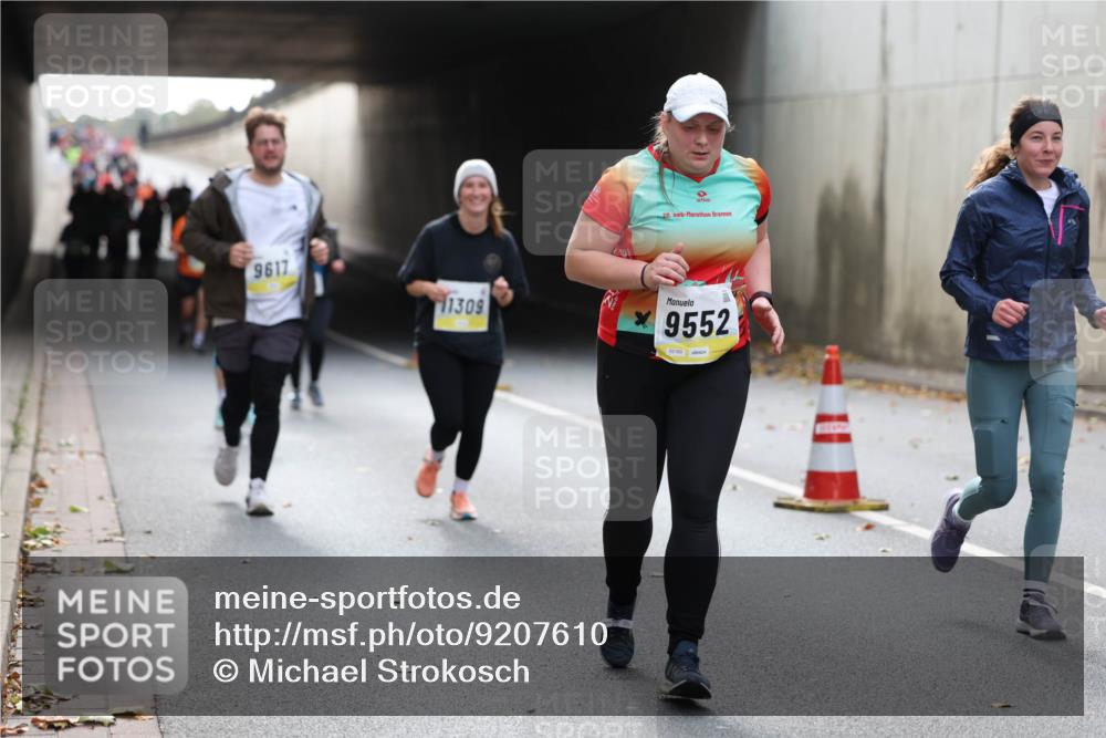 05.10.2025 - 20. swb-Marathon Bremen Michael Strokosch http://msf.ph/oto/9207610 05.10.2025 11:01:28 Laufen 20, 9617, 11309, 9552, 02160 meine-sportfotos.de
