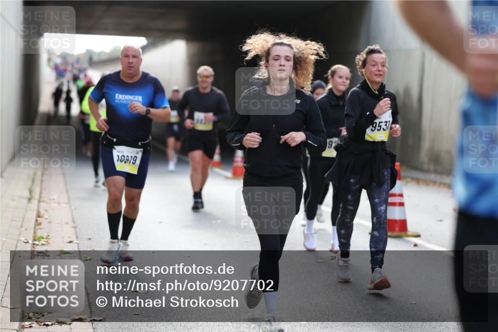05.10.2025 - 20. swb-Marathon Bremen Michael Strokosch http://msf.ph/oto/9207702 05.10.2025 10:54:55 Laufen 10919, 9531 meine-sportfotos.de