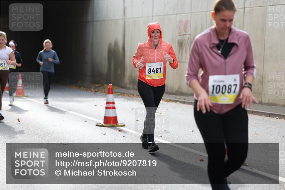 05.10.2025 - 20. swb-Marathon Bremen Michael Strokosch http://msf.ph/oto/9207819 05.10.2025 11:02:19 Laufen 51, 9481, 10087 meine-sportfotos.de