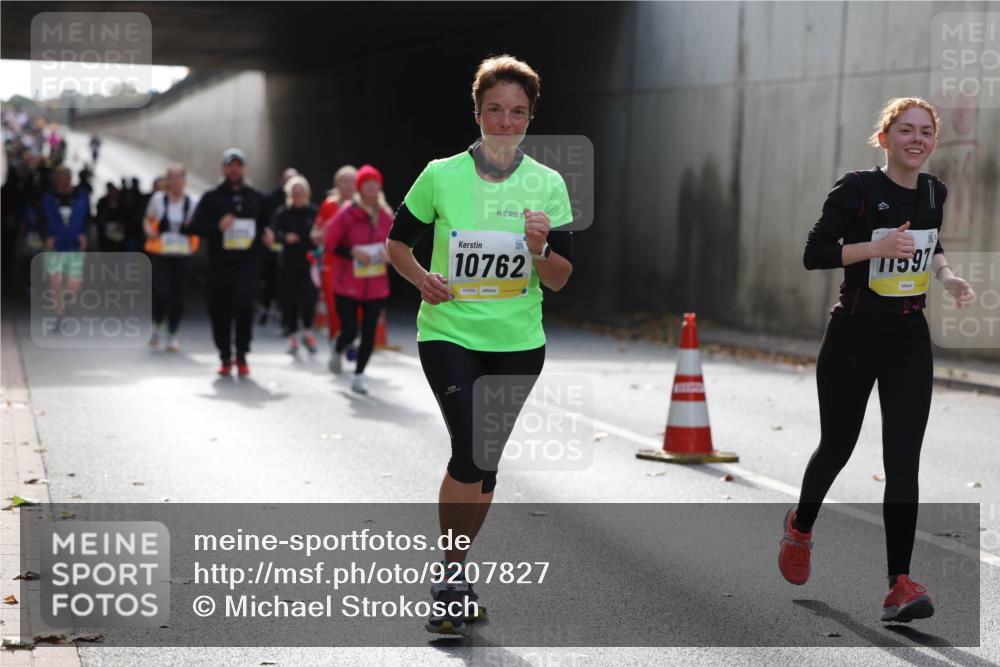 05.10.2025 - 20. swb-Marathon Bremen Michael Strokosch http://msf.ph/oto/9207827 05.10.2025 10:55:26 Laufen 10762, 02459, 11597 meine-sportfotos.de