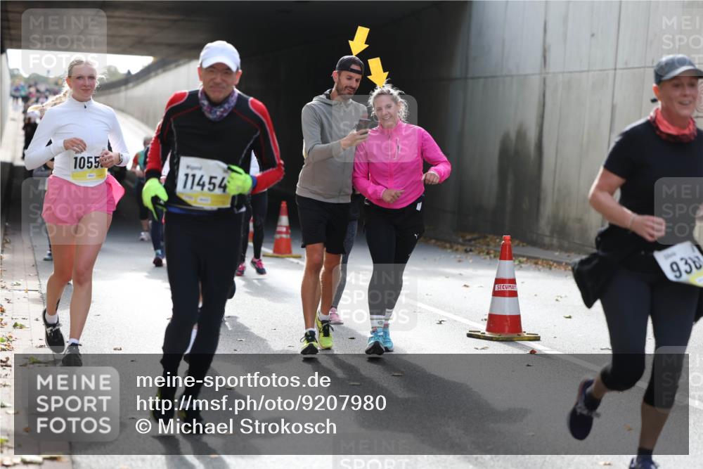 05.10.2025 - 20. swb-Marathon Bremen Michael Strokosch http://msf.ph/oto/9207980 05.10.2025 10:56:04 Laufen 1055, 11454, 936 meine-sportfotos.de