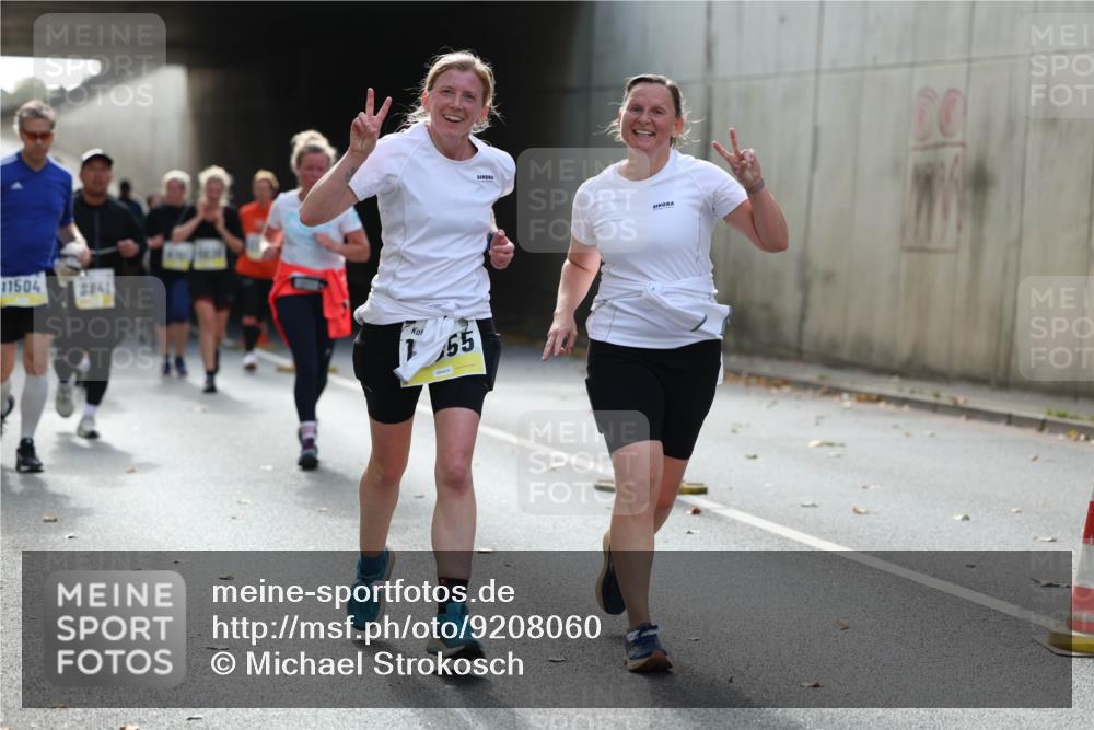 05.10.2025 - 20. swb-Marathon Bremen Michael Strokosch http://msf.ph/oto/9208060 05.10.2025 10:56:21 Laufen 11504, 55 meine-sportfotos.de