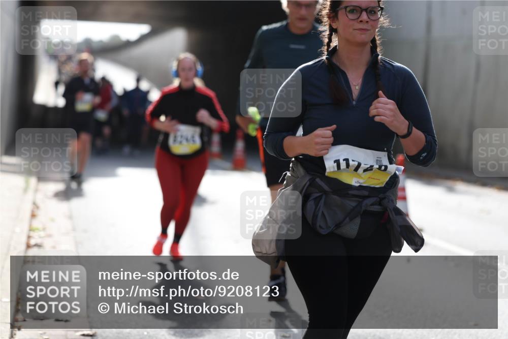 05.10.2025 - 20. swb-Marathon Bremen Michael Strokosch http://msf.ph/oto/9208123 05.10.2025 11:03:29 Laufen 1245, 11725 meine-sportfotos.de