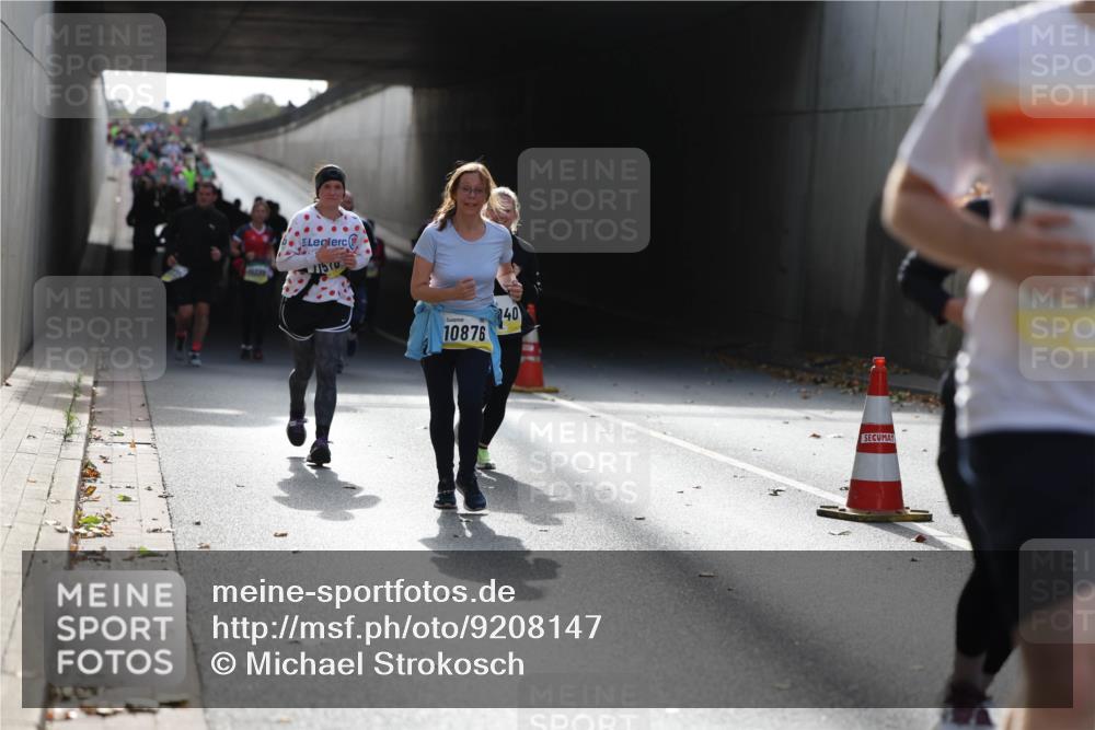 05.10.2025 - 20. swb-Marathon Bremen Michael Strokosch http://msf.ph/oto/9208147 05.10.2025 10:56:41 Laufen 1579, 10876, 40 meine-sportfotos.de