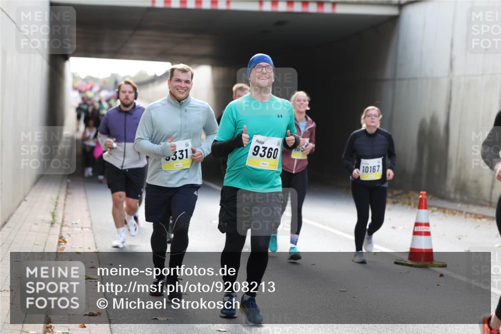 05.10.2025 - 20. swb-Marathon Bremen Michael Strokosch http://msf.ph/oto/9208213 05.10.2025 10:56:56 Laufen 331, 9360, 10167 meine-sportfotos.de