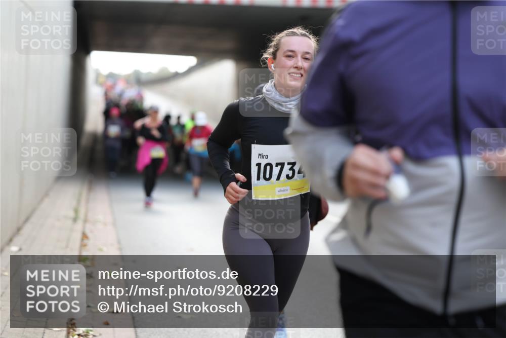 05.10.2025 - 20. swb-Marathon Bremen Michael Strokosch http://msf.ph/oto/9208229 05.10.2025 10:57:01 Laufen 10734 meine-sportfotos.de