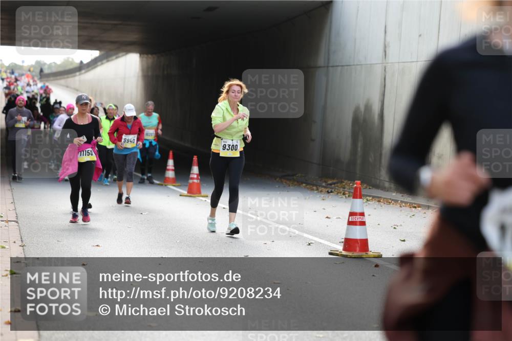 05.10.2025 - 20. swb-Marathon Bremen Michael Strokosch http://msf.ph/oto/9208234 05.10.2025 10:57:03 Laufen 1509, 11150, 9940, 10207, 9300 meine-sportfotos.de