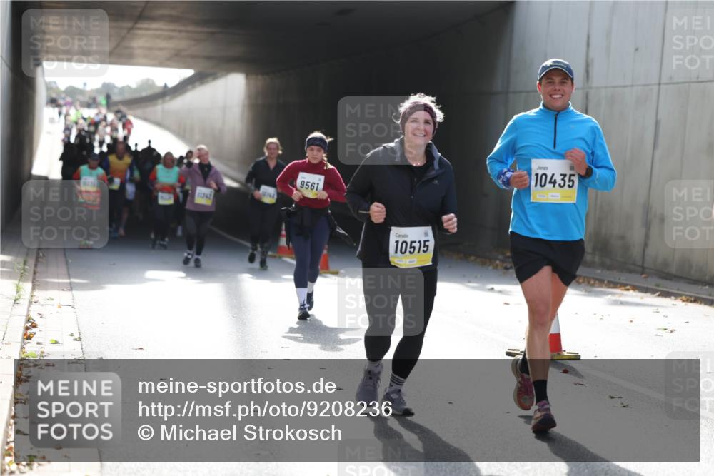 05.10.2025 - 20. swb-Marathon Bremen Michael Strokosch http://msf.ph/oto/9208236 05.10.2025 11:03:50 Laufen 11342, 30144, 9561, 10515, 10435 meine-sportfotos.de