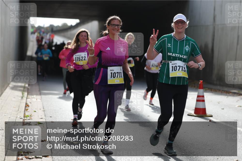 05.10.2025 - 20. swb-Marathon Bremen Michael Strokosch http://msf.ph/oto/9208283 05.10.2025 10:57:14 Laufen 11522, 10711, 10713 meine-sportfotos.de