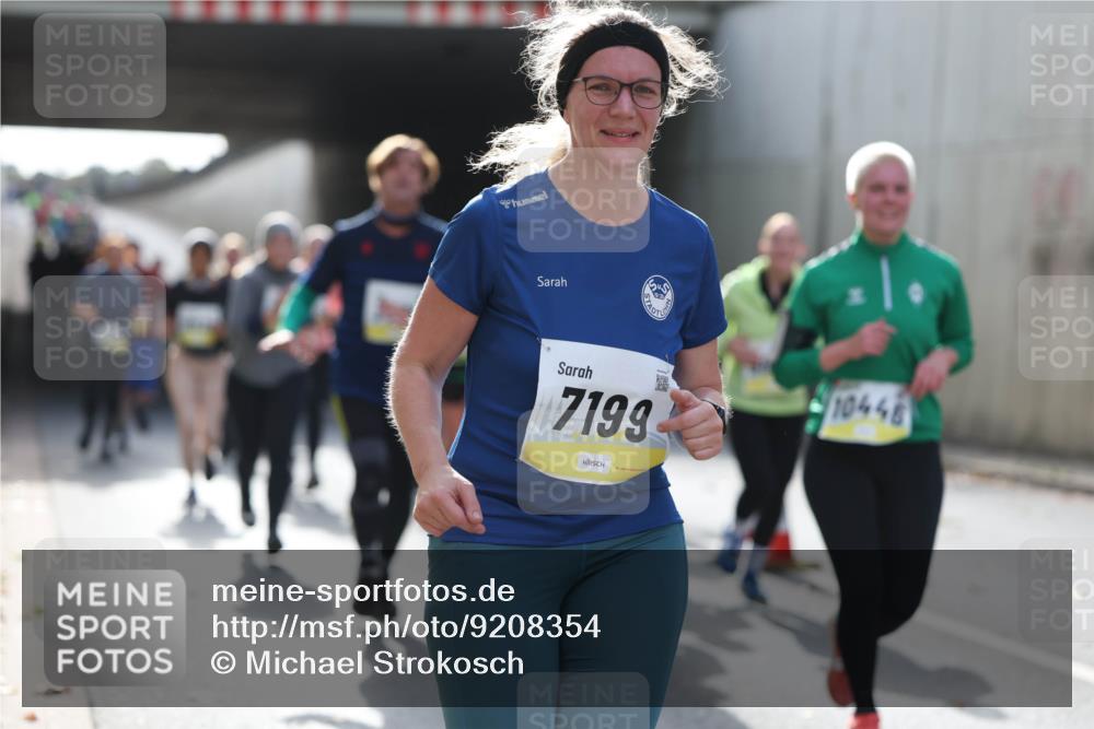 05.10.2025 - 20. swb-Marathon Bremen Michael Strokosch http://msf.ph/oto/9208354 05.10.2025 10:57:28 Laufen 7199, 10448 meine-sportfotos.de