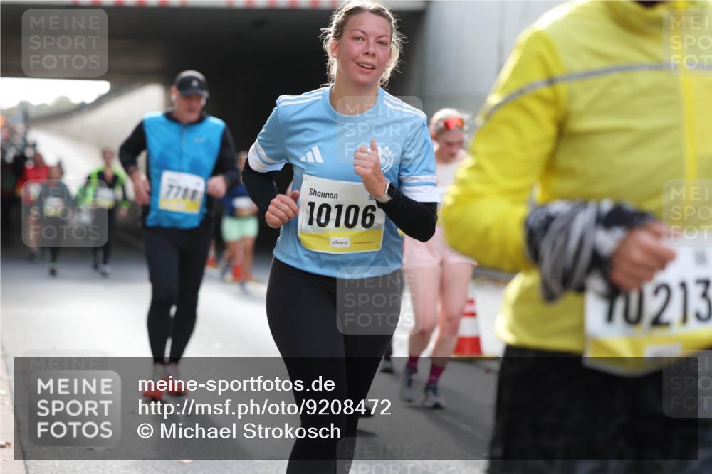 05.10.2025 - 20. swb-Marathon Bremen Michael Strokosch http://msf.ph/oto/9208472 05.10.2025 10:57:58 Laufen 7788, 10106, 0213 meine-sportfotos.de