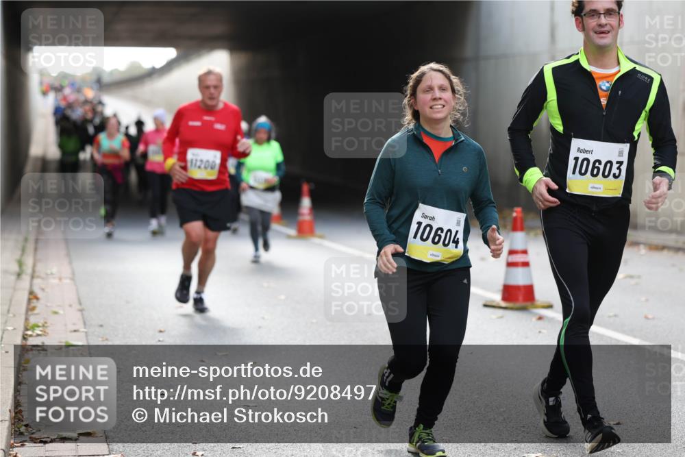 05.10.2025 - 20. swb-Marathon Bremen Michael Strokosch http://msf.ph/oto/9208497 05.10.2025 10:58:05 Laufen 11200, 10604, 10603 meine-sportfotos.de