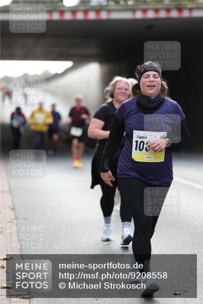 05.10.2025 - 20. swb-Marathon Bremen Michael Strokosch http://msf.ph/oto/9208558 05.10.2025 11:05:15 Laufen 10 meine-sportfotos.de