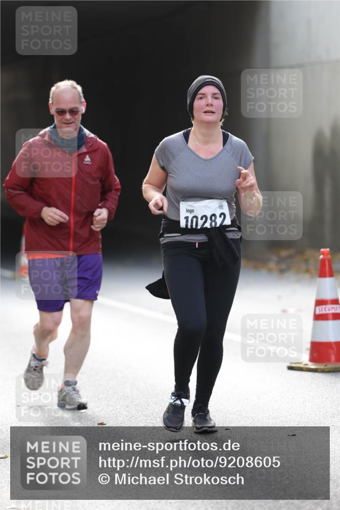 05.10.2025 - 20. swb-Marathon Bremen Michael Strokosch http://msf.ph/oto/9208605 05.10.2025 11:06:02 Laufen 10282 meine-sportfotos.de