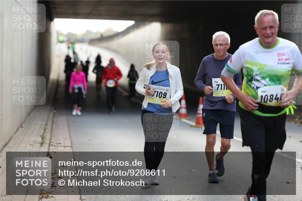 05.10.2025 - 20. swb-Marathon Bremen Michael Strokosch http://msf.ph/oto/9208611 05.10.2025 11:08:32 Laufen 7109, 42, 195, 711, 1084 meine-sportfotos.de