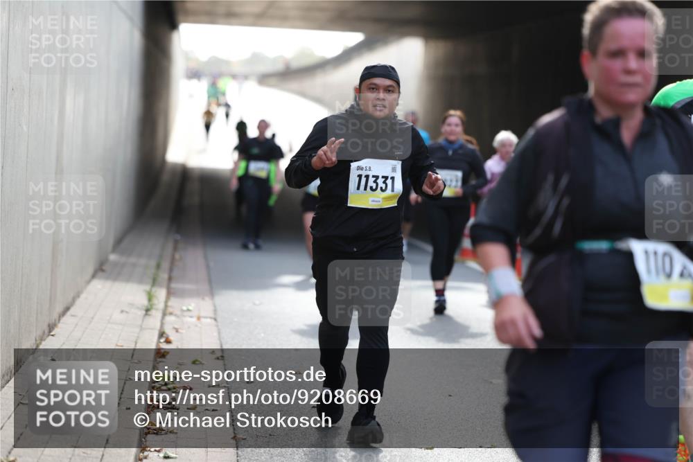 05.10.2025 - 20. swb-Marathon Bremen Michael Strokosch http://msf.ph/oto/9208669 05.10.2025 11:08:51 Laufen 11331, 110 meine-sportfotos.de