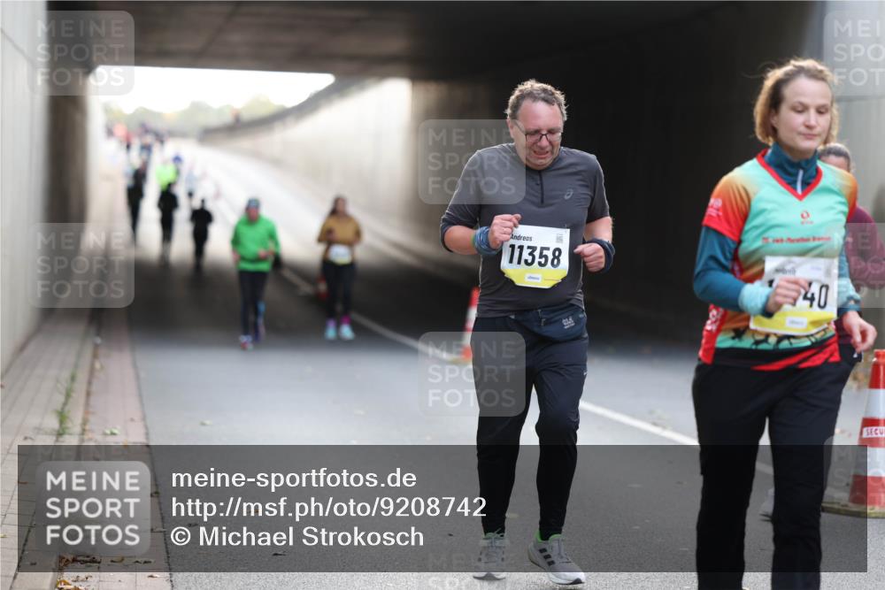05.10.2025 - 20. swb-Marathon Bremen Michael Strokosch http://msf.ph/oto/9208742 05.10.2025 11:09:09 Laufen 11358, 40 meine-sportfotos.de