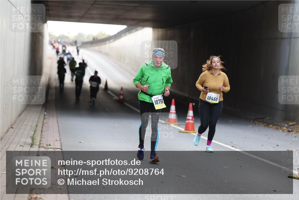 05.10.2025 - 20. swb-Marathon Bremen Michael Strokosch http://msf.ph/oto/9208764 05.10.2025 11:09:17 Laufen 10759, 10450 meine-sportfotos.de