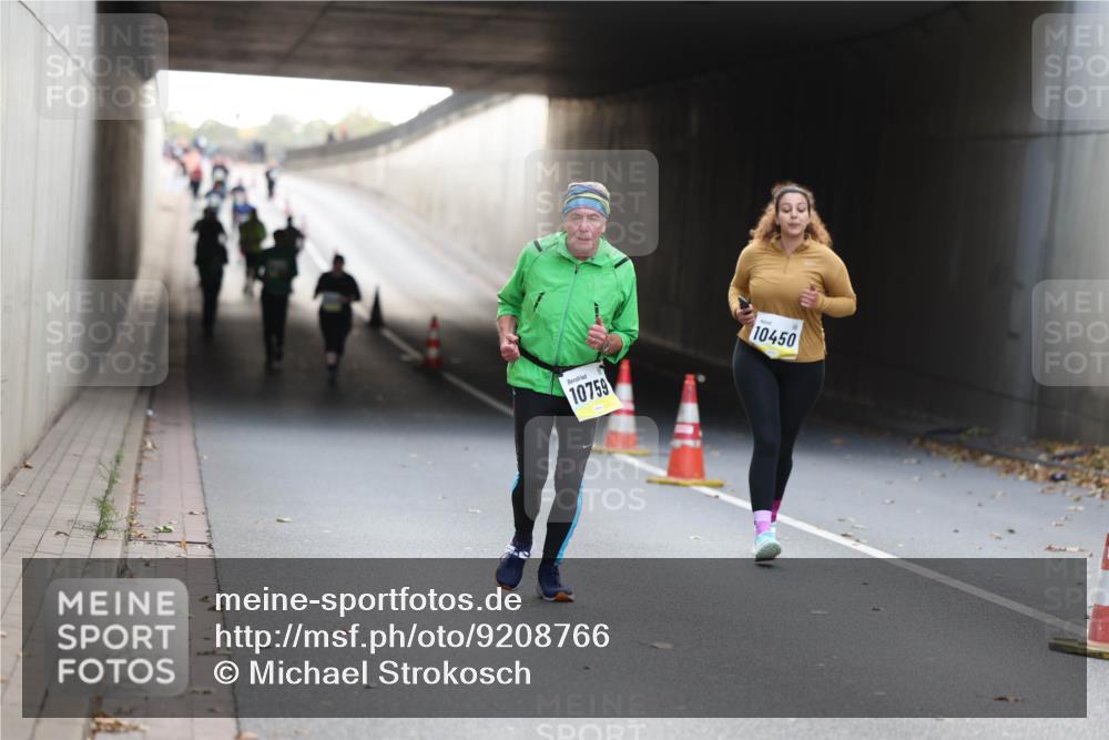 05.10.2025 - 20. swb-Marathon Bremen Michael Strokosch http://msf.ph/oto/9208766 05.10.2025 11:09:17 Laufen 10759, 10450 meine-sportfotos.de