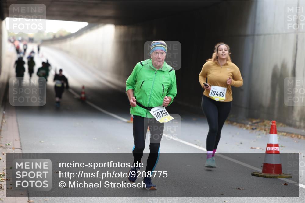 05.10.2025 - 20. swb-Marathon Bremen Michael Strokosch http://msf.ph/oto/9208775 05.10.2025 11:09:19 Laufen 10759, 10450 meine-sportfotos.de